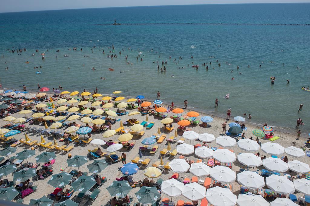 Panorama Hotel Paralia Katerinis Bagian luar foto